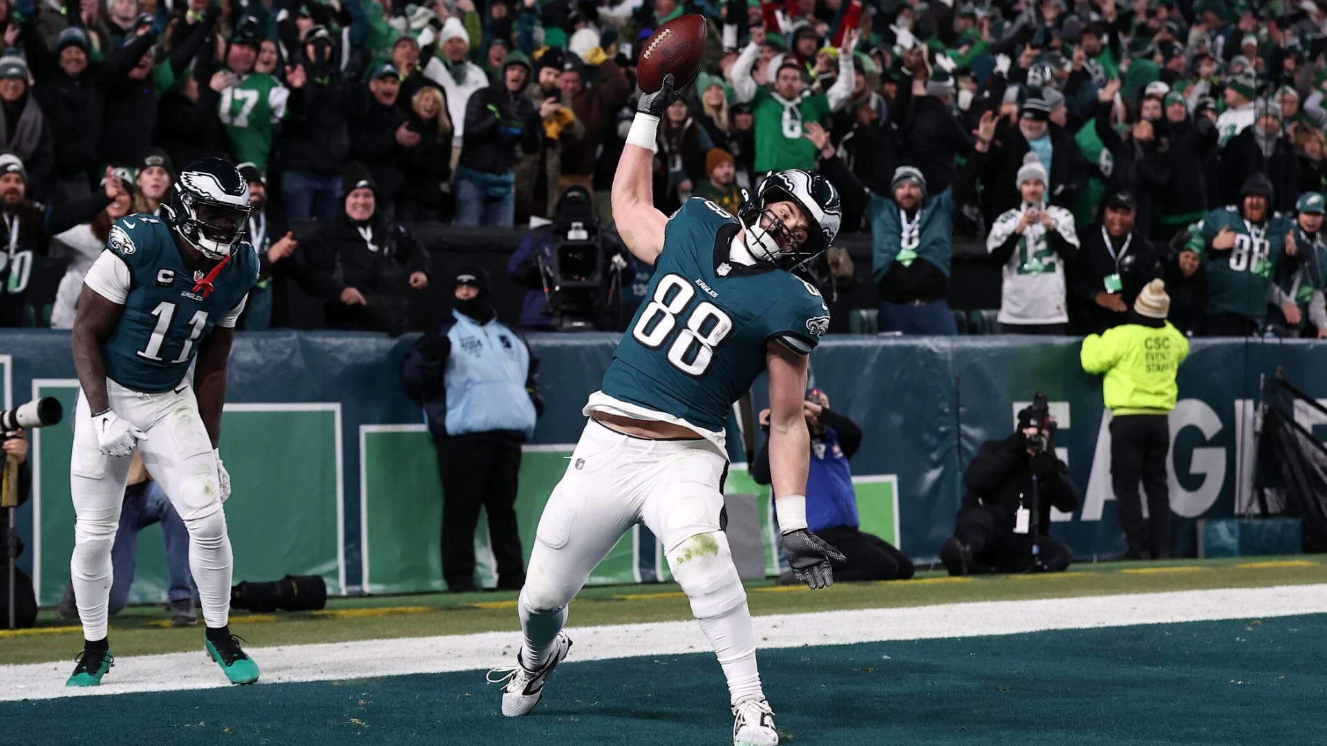 8 Massive Super Bowl LIX Bets: $800,000 Wager Placed at BetMGM