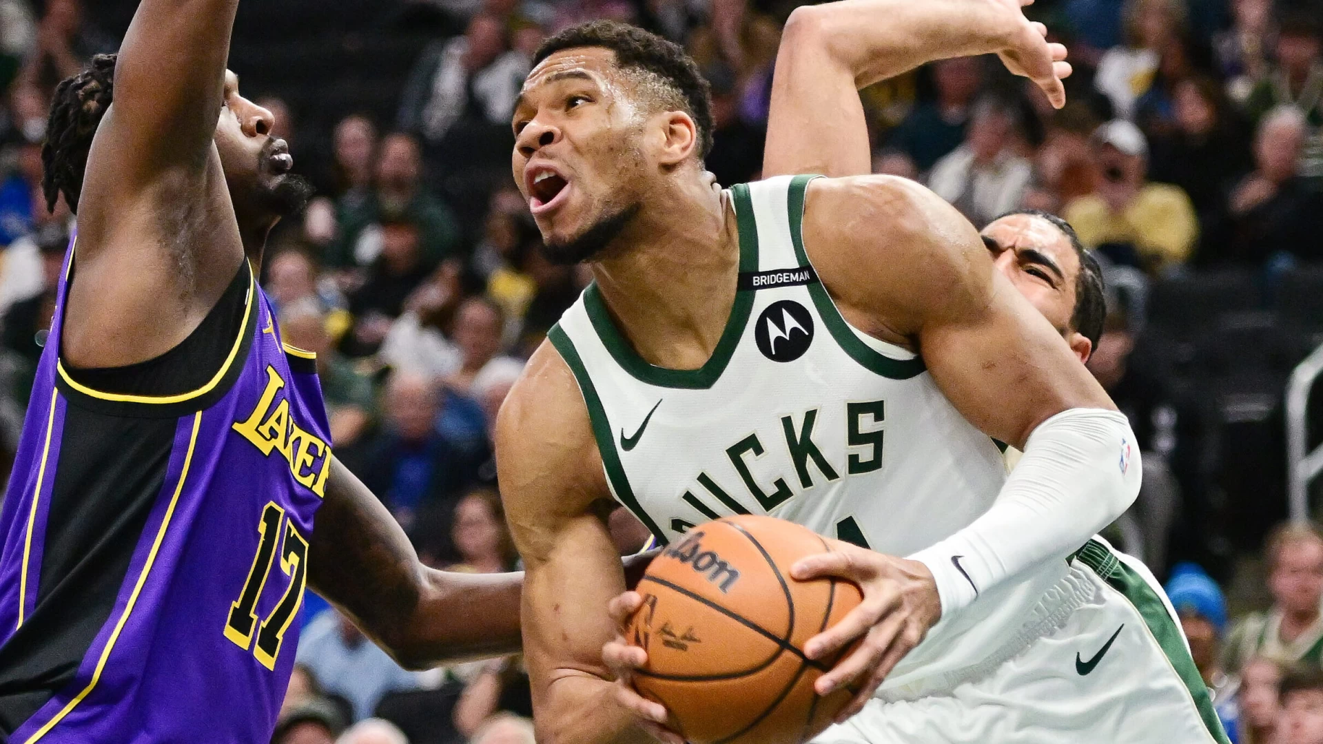 Knicks at Hornets and Bucks at Lakers 4-Leg NBA Parlay