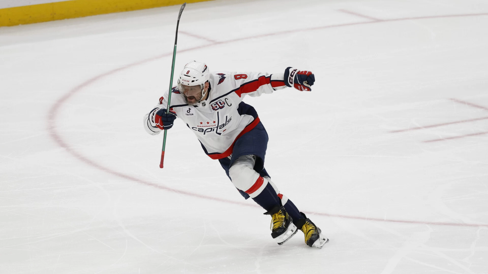 Capitals’ Alex Ovechkin Breaks NHL All-Time Goal Scoring Record