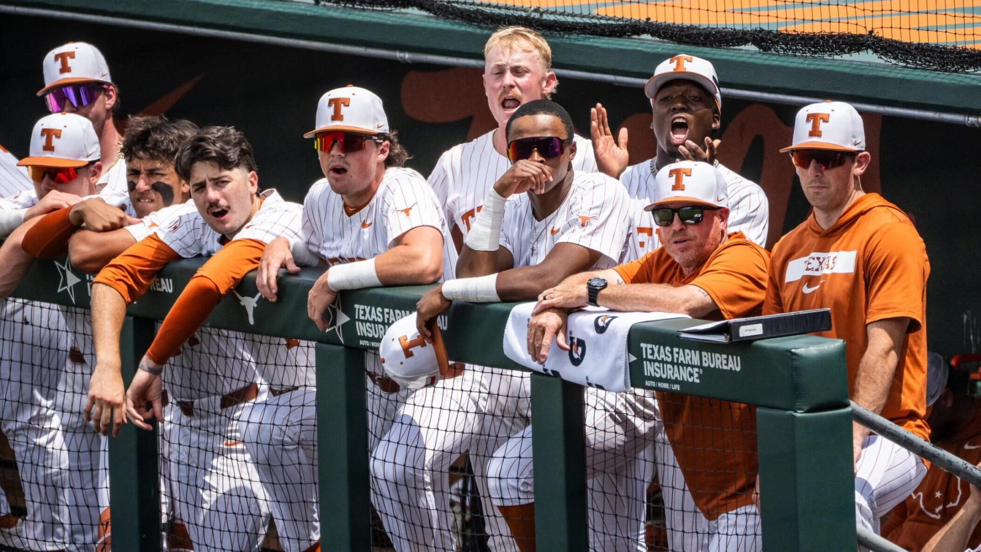 2025 D1 College Baseball World Series Betting Trends and Odds Movement