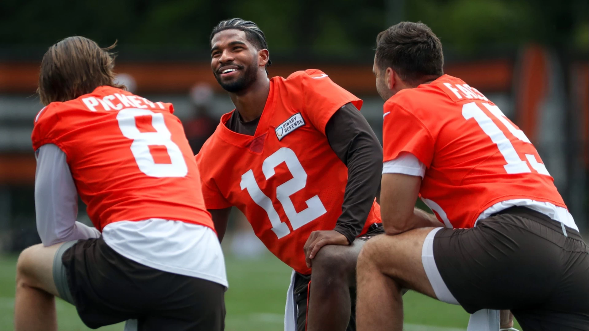 Cleveland Browns Quarterback Controversy: Who Starts Week One?