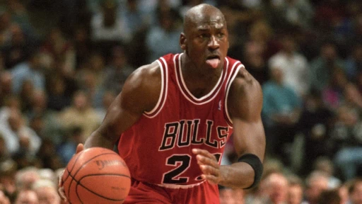 Bleacher Report Ranks the Top 10 NBA Players Ever, With One Major Snub
