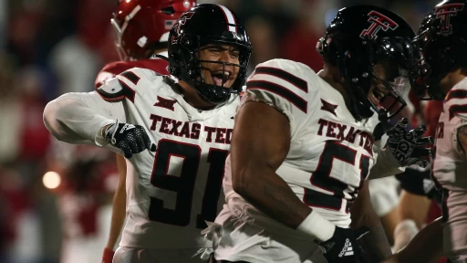 Ranking the Top 45 College Football Defenses for the 2025 Season