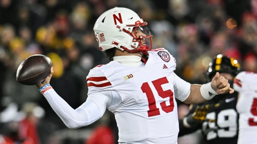 Andy Staples Ranks Top 10 Big Ten Quarterbacks Ahead of 2025 Season