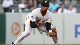 Pirates' Ke’Bryan Hayes Comes With Complicated Trade Value
