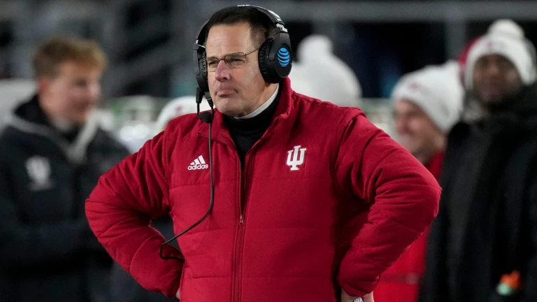 Athlon Sports Predicts 2025 College Football Big Ten Finishing Order