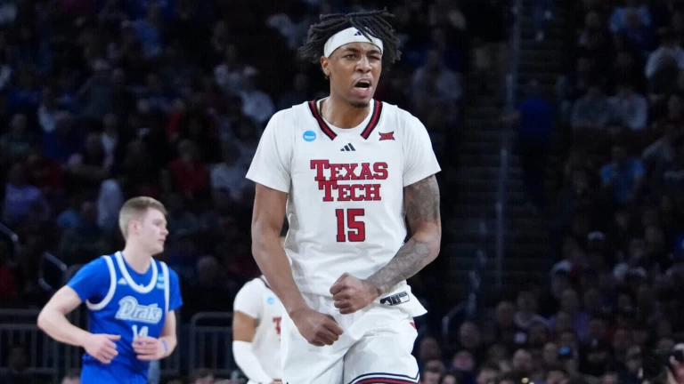 Top 100 Men's College Basketball NIL Ranks: JT Toppin Topping All