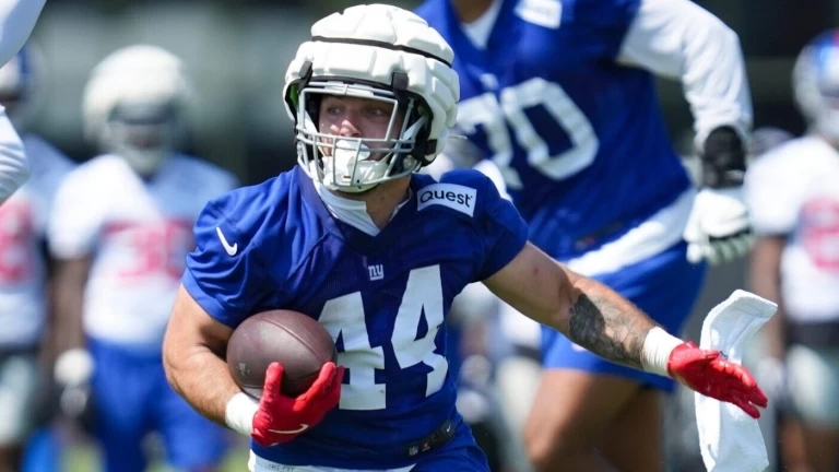 2025 Fantasy Football Running Back Battles: Sleepers & Betting Insights