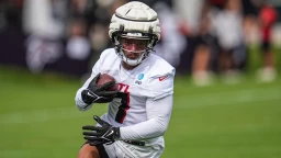 Top 5 Fantasy RBs for 2025, According to ESPN Projections