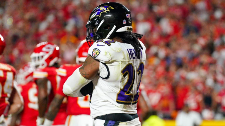 USA Today Reveals NFL Playoff Projections, Records & Predicts Super Bowl Winner