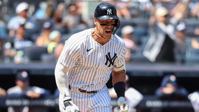 Ranking the 2025 Top 10 MLB Outfielders Right Now