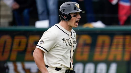 D1Baseball: NIL 2025 College Baseball Top 54 Rankings