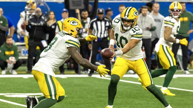 NFL: Preseason Report Cards (Pass or Fail) In The NFC North