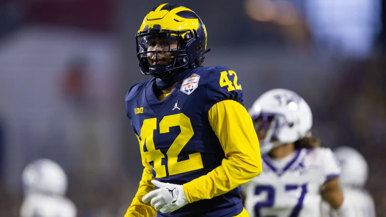 Ranking the Top 35 College Football Edge Defenders for 2025
