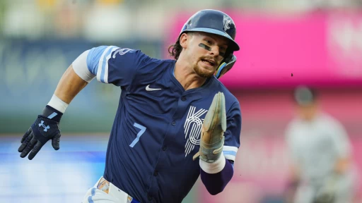 MLB: New Names Among the Top 7 Shortstops in the 2025 Baseball Season