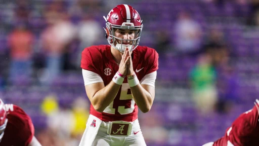 12-Team College Football Playoff Bracket Based on ESPN’s Projections