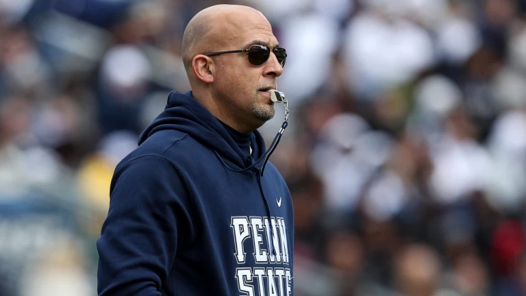 CBS Sports Predicts Entire 2025 College Football Bowl Slate