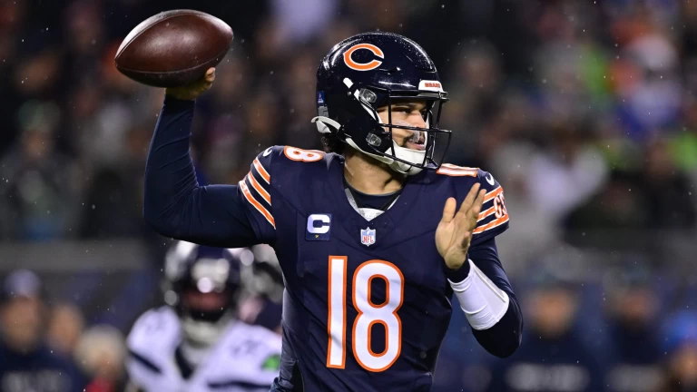 Grading Every NFC North Team Ahead Of Week One