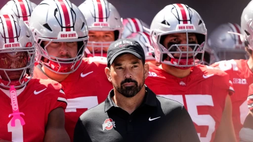 College Football: Top 5 Teams in the Big 12 and Big Ten