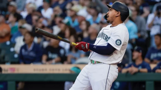 MLB Home Run Props Today (9/10): Josh Naylor Among Best Bets