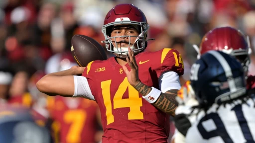 College Football: Ranking All 18 Big Ten Quarterbacks by ESPN's QBR