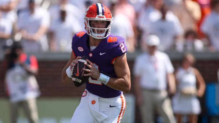 Coaches Poll Week 3 Update: 6 Teams Fall, Clemson Drops Out of Top 25