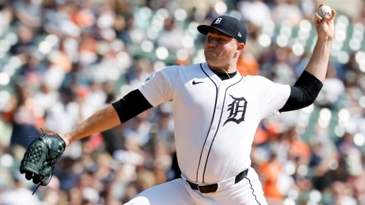 Predicting Which 12 Teams Make 2025 MLB Playoffs With Seeding