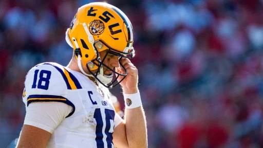 College Football Rankings: 9 Teams Fall in Latest AP Poll, LSU & UGA Out of Top 10
