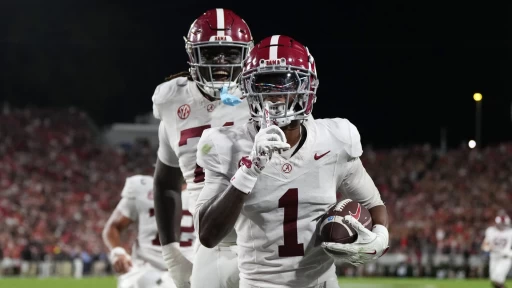 15 Teams Climb Coaches Poll Week 6: Alabama and Ole Miss Surge