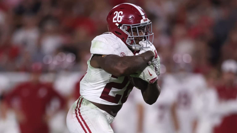 Week 6 College Football Predictions for All 15 Top 25 Matchups