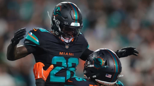 NFL Betting Guide: Miami Dolphins vs. Carolina Panthers Spread Analysis