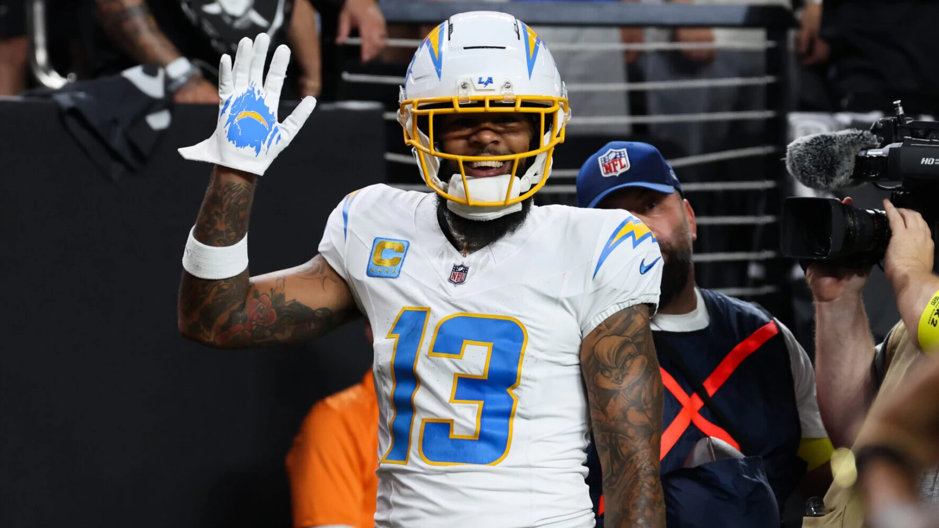 Colts vs. Chargers Week 8 Betting Preview: Can Indianapolis Upset Los Angeles?