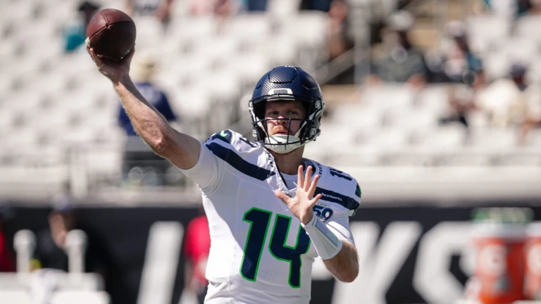 NFL Best Bets: Top 2 Betting Picks for Week 9