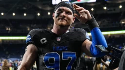 Top 5 Highest-Paid NFL Pass Rushers After Aidan Hutchinson Extension