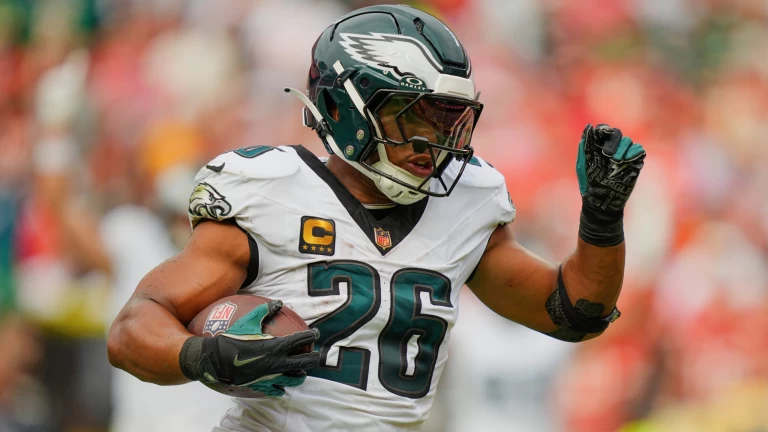 Eagles vs Packers: Top NFL Player Props for Monday Night Football (Week 10)