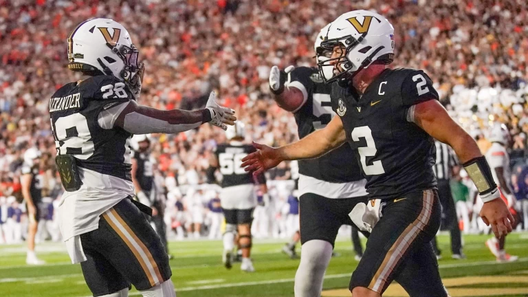 ESPN’s Win-Out Odds for Every Team in the College Football Playoff Top 25