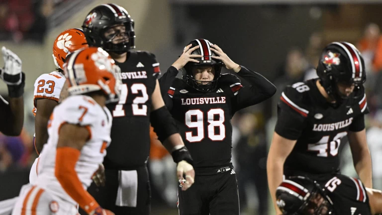 5 College Football Programs That Should Be Worried After Week 12