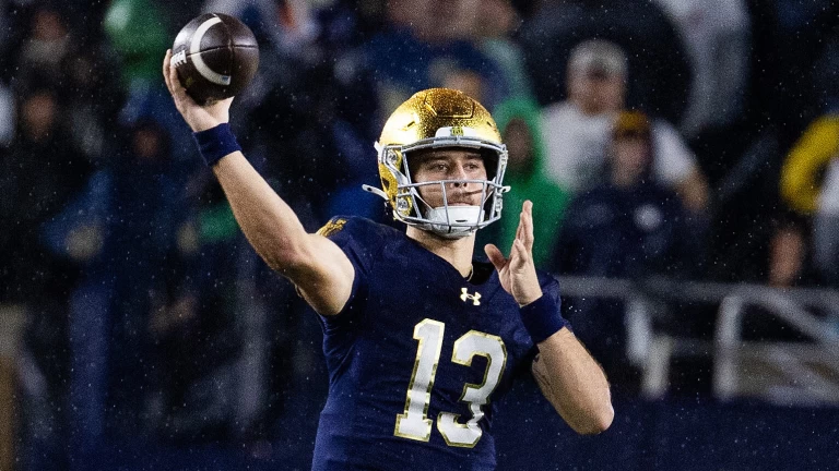 ESPN Projects Most Likely to Win Out for College Football's 15 Two-Loss Teams