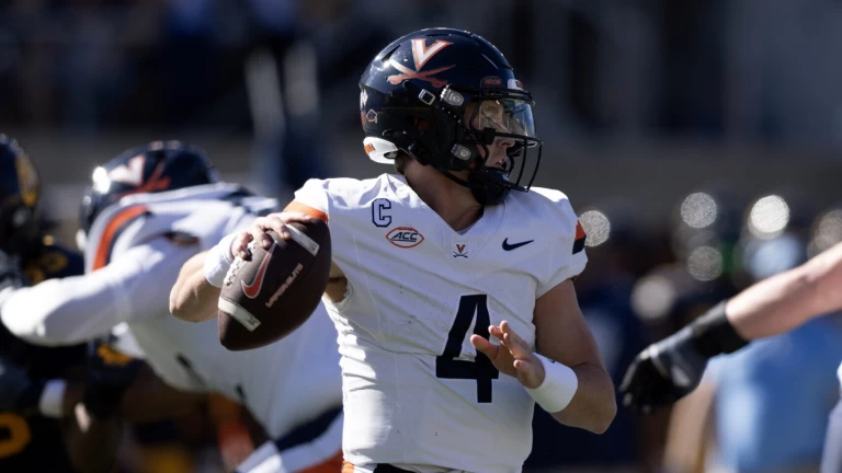 ESPN Projects Win Totals for College Football's 10 Two-Loss Teams