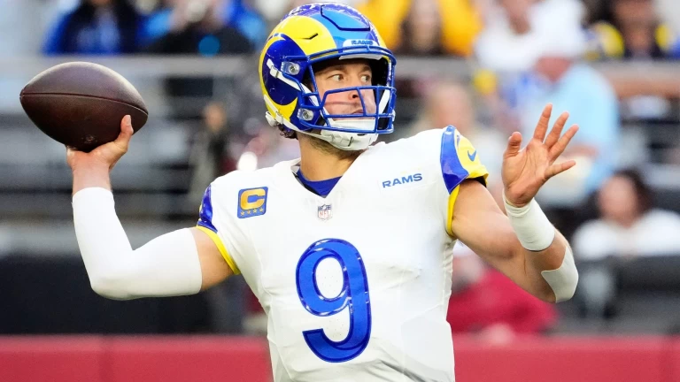 Power Ranking the Top 10 Quarterbacks in the NFL Right Now Entering Week 15