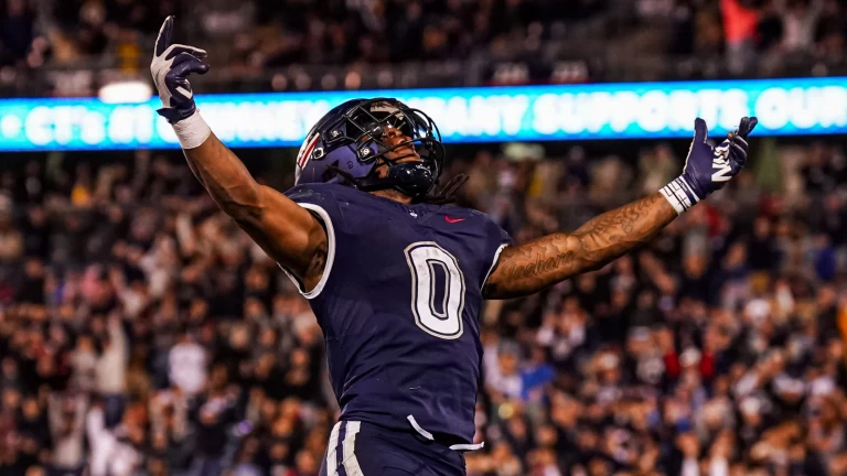 Top 40 Players Who Entered the College Football Transfer Portal This Week