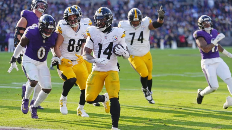 NFL MNF Week 15 Most Bet 1st TD: Dolphins vs Steelers