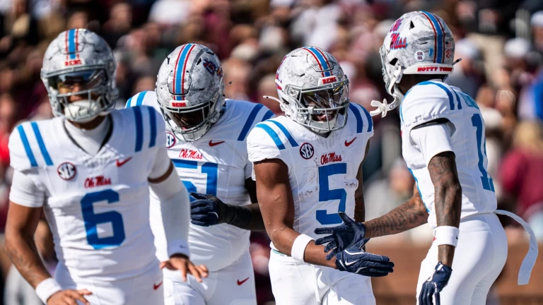 What the CFP Bracket Looks Like With No Automatic Bids, Just Top Teams