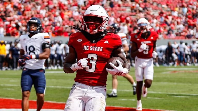 Top 15 Players Who Entered the College Football Transfer Portal on Thursday