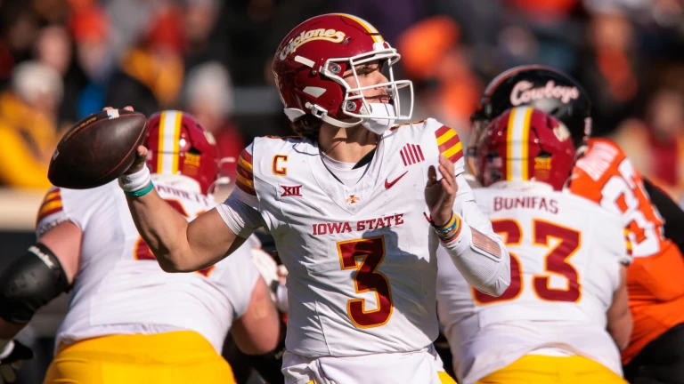 Top 12 Players Who Entered the College Football Transfer Portal Over the Weekend