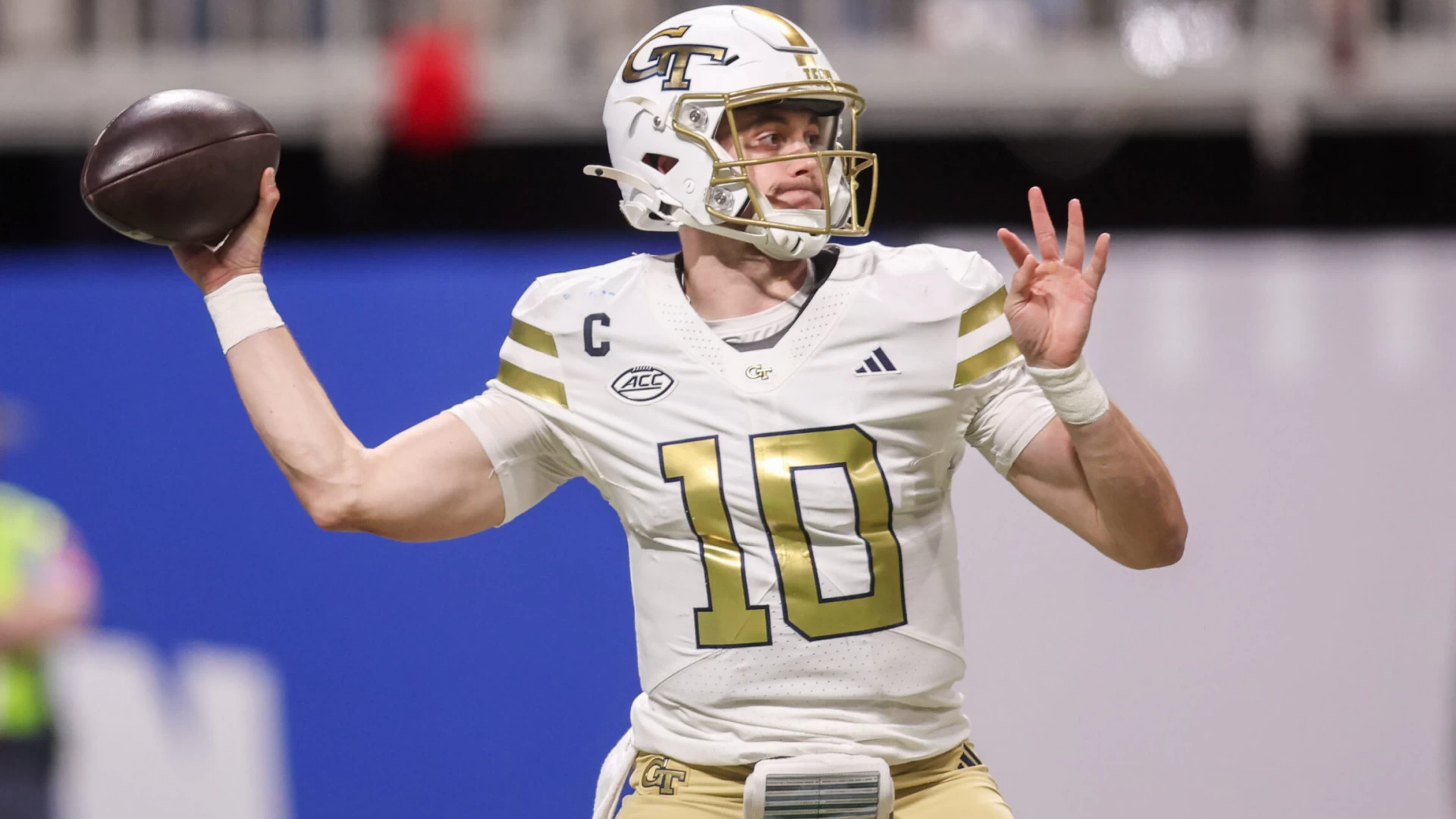 College Football Bowl Games: Saturday Best Bets & Predictions