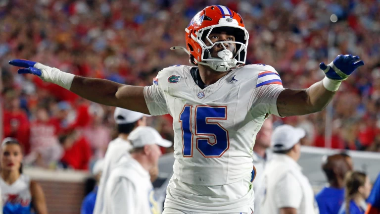 Top 12 Players Who Entered the College Football Transfer Portal on Monday