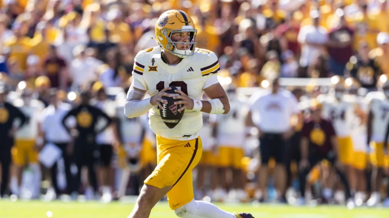 Top 45 Quarterbacks Who Entered the College Football Transfer Portal