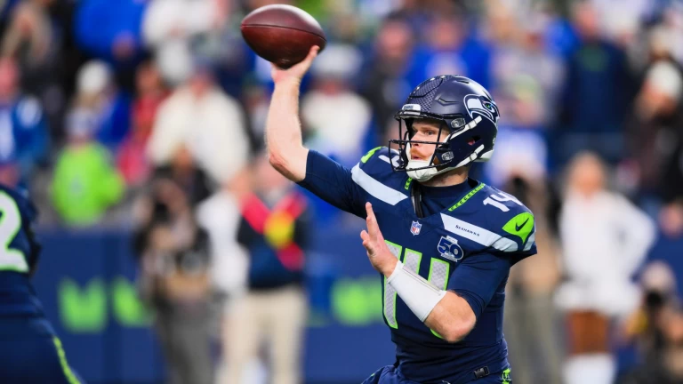 Expert Picks and Score Predictions for Every NFL Divisional Matchup