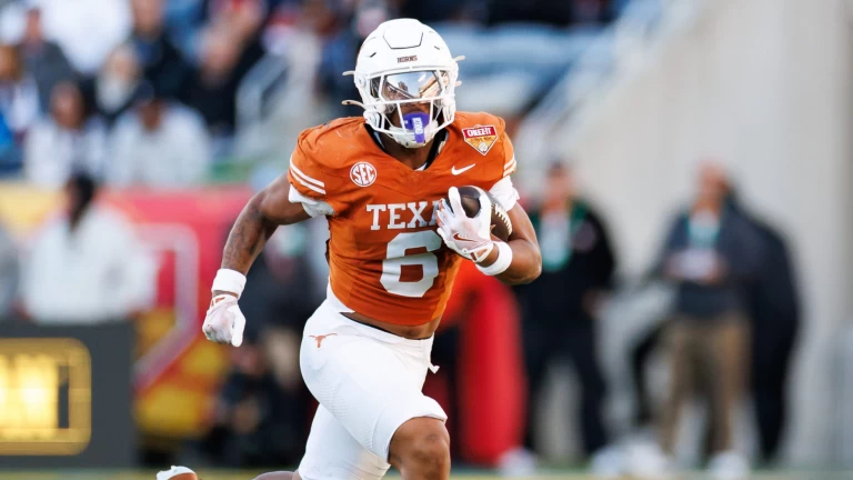 12 College Football Stars Who Just Rocked the Transfer Portal (Weekend Commitments)